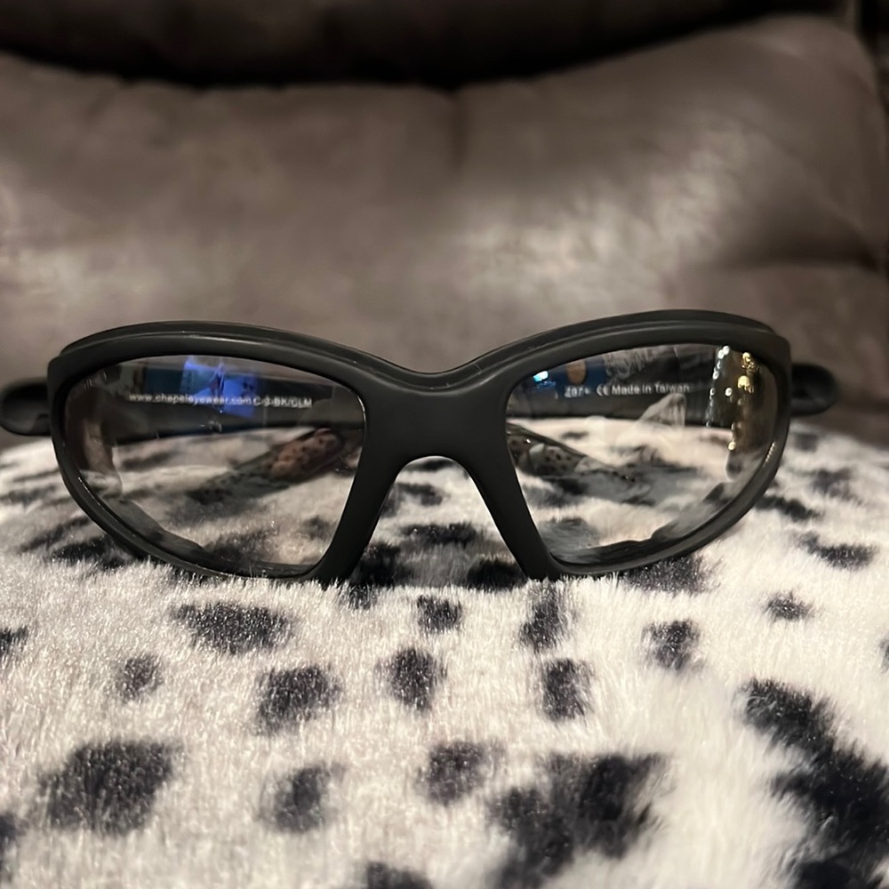 NWOT, Motorcycle performance sunglasses that block wind